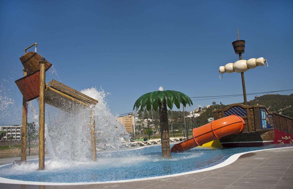 Hotel Europa Splash & Spa Malgrat de Mar Kültér fotó